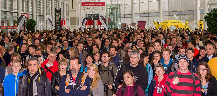 top-shootings-business-event-slide-1